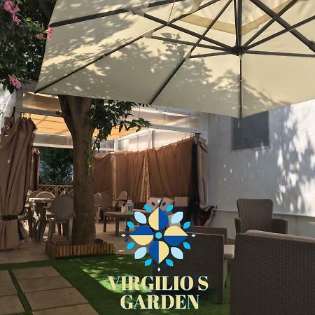 Virgilio'S Garden Bed & Breakfast Castellammare di Stabia Dış mekan fotoğraf