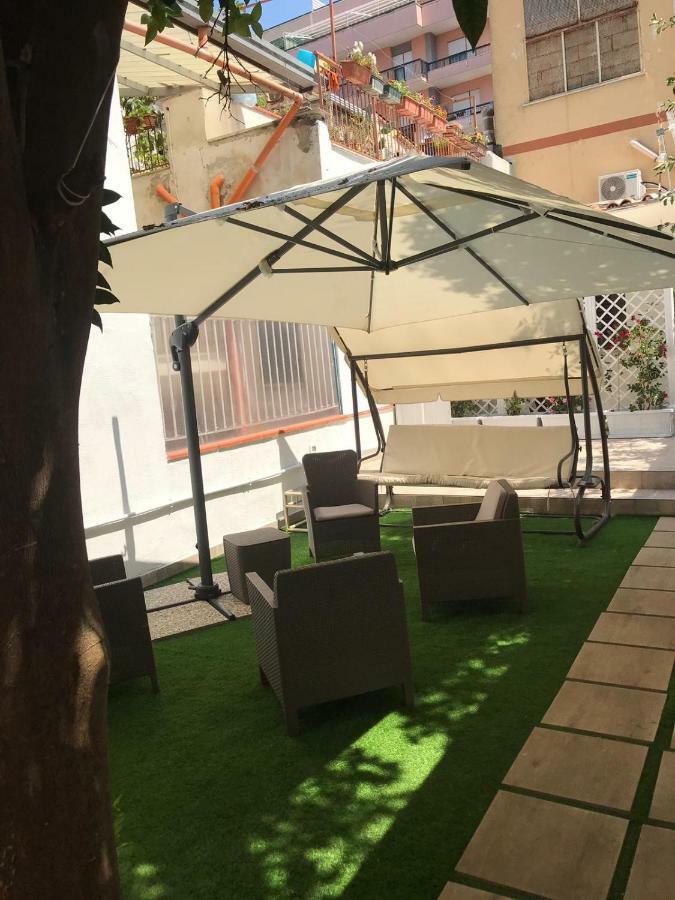 Virgilio'S Garden Bed & Breakfast Castellammare di Stabia Dış mekan fotoğraf