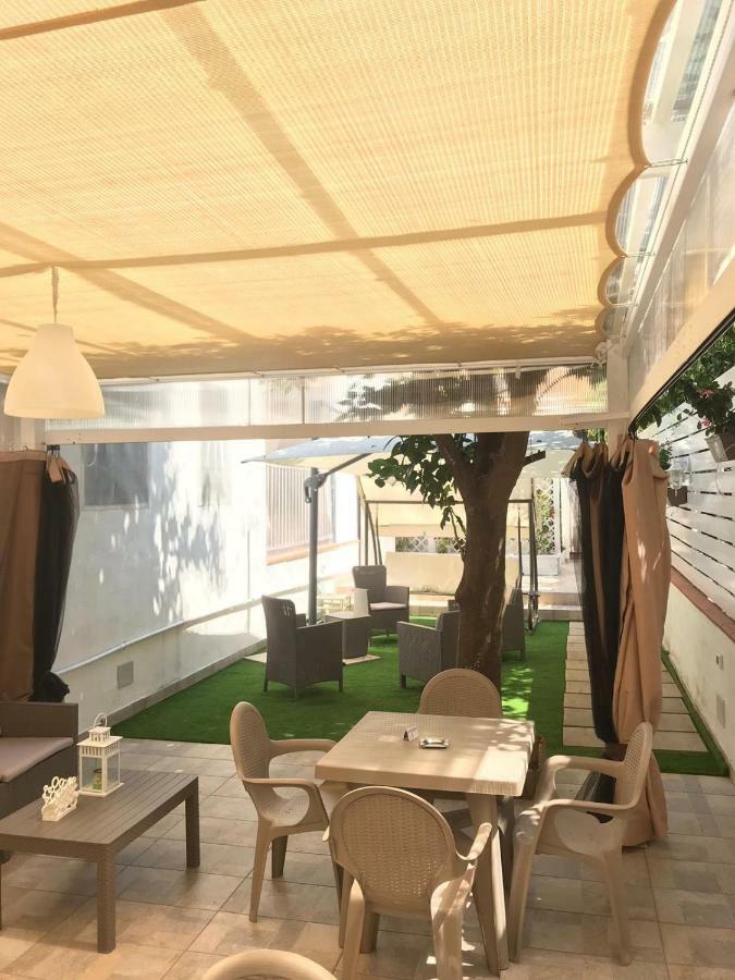 Virgilio'S Garden Bed & Breakfast Castellammare di Stabia Dış mekan fotoğraf